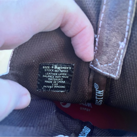 Justin Ladies Gypsy Square Toe 8 inch  Brown Leather Heeled Boots - Picture 8 of 12